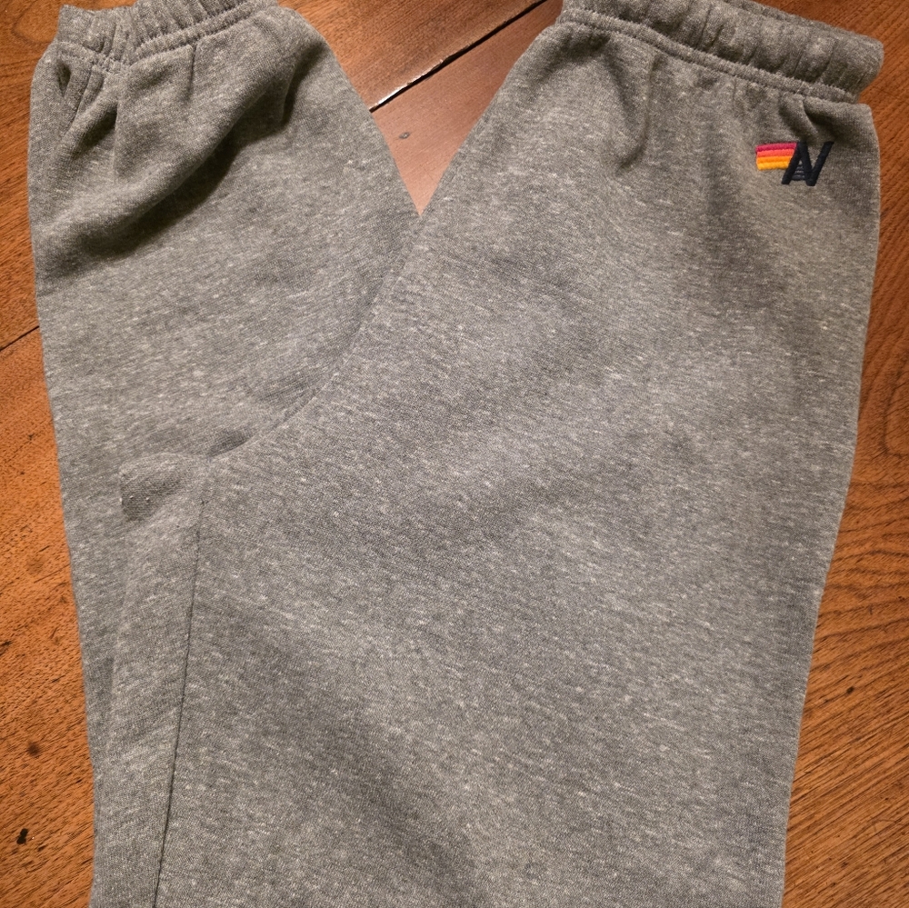 NWOT- AN Logo Sweatpants- Sz L - Picture 3 of 4
